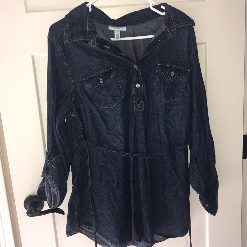 Maternity Dark-wash Jean top